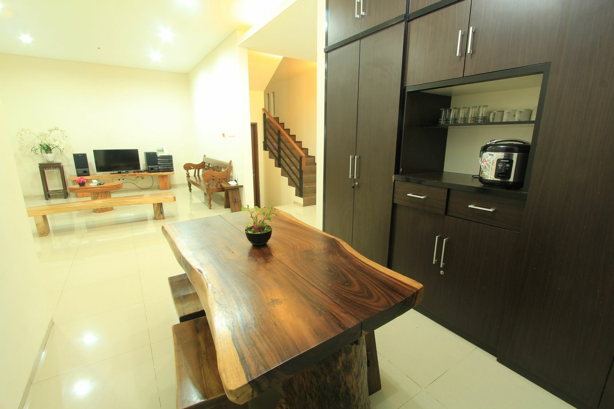 Eby Syariah Bandung